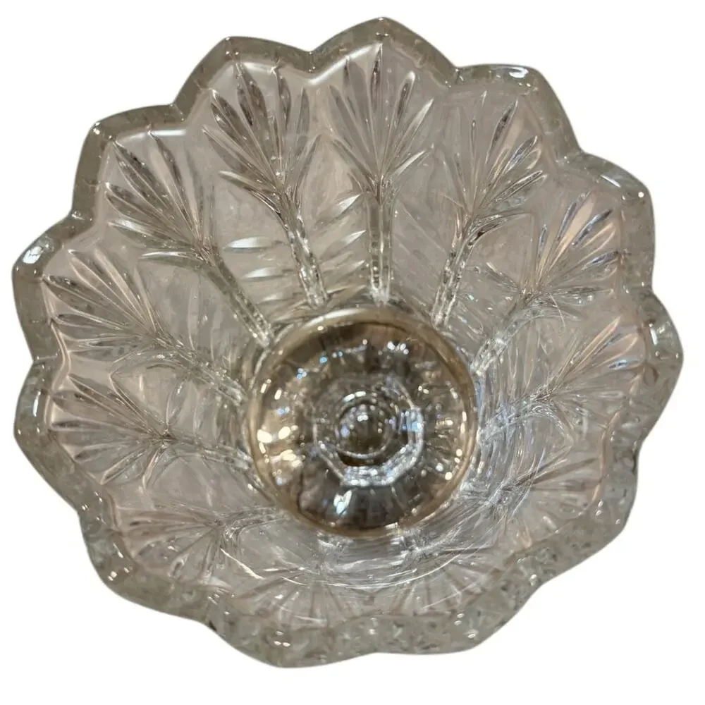 FIFTH AVENUE CRYSTAL Hurricane Tea Light Candle Holder